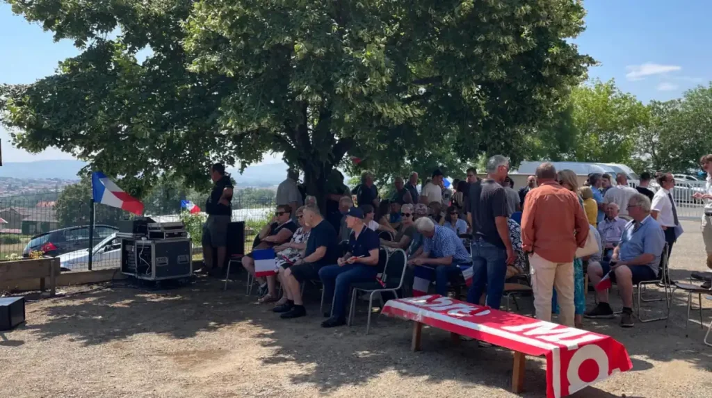 Many French villages stand in favour of the far-right