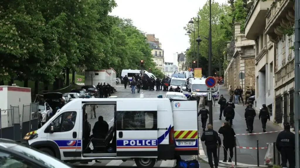 What are the causes of growing crime and cultural bias in France