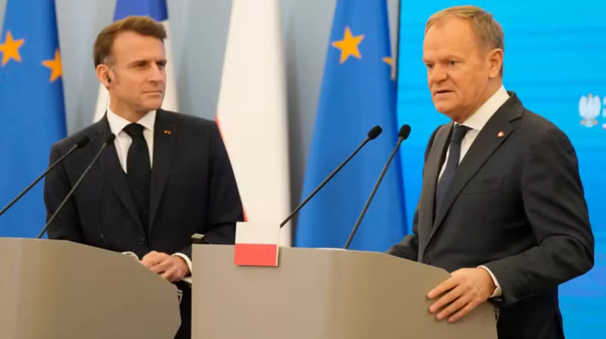 Poland and France shake hands on historic treaty with major security promises!