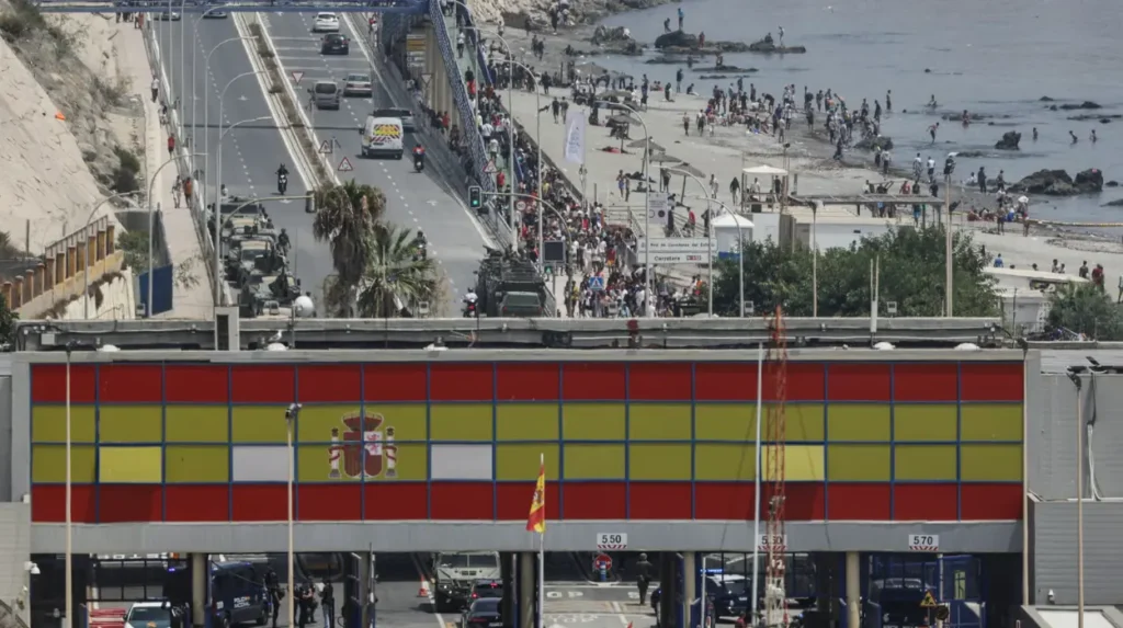 Crise migratoire de Ceuta : 22 dirigeants de l’UE réclament une réunion d’urgence