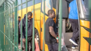 L'UE accepte un accord pour déporter les migrants vers des hubs de retour