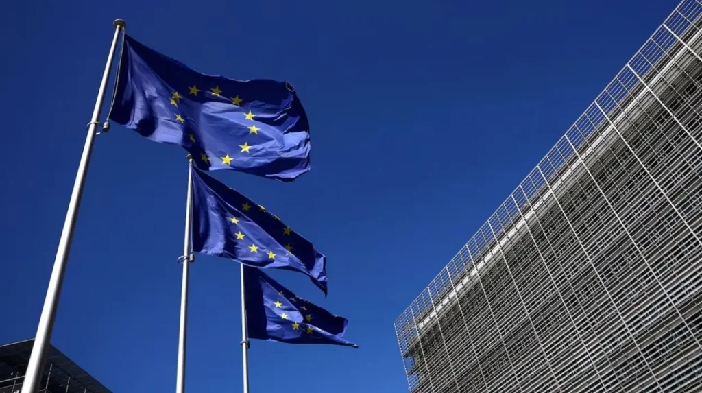 Paquet de sanctions UE n°21 contre la Russie : banques, cryptos, pétrole