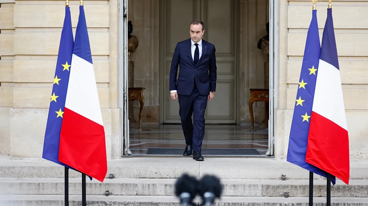 La France renforce le contrôle des achats étrangers d’entreprises sensibles