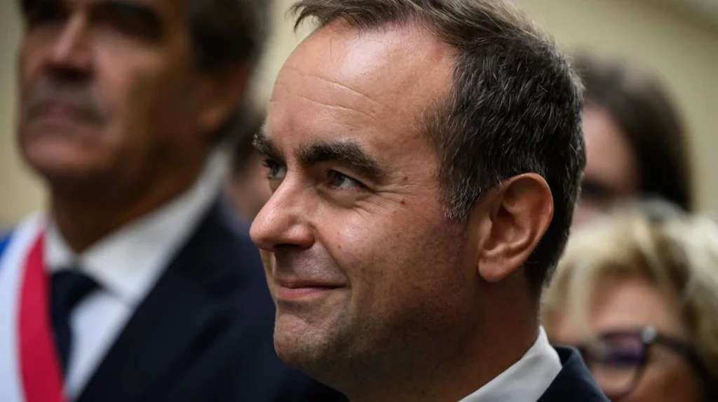 La France gouverne sans budget dans un contexte d’impasse politique