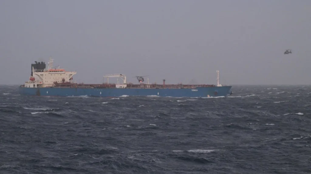 La France saisit le pétrolier « Grinch » dans un coup majeur porté à la flotte fantôme russe