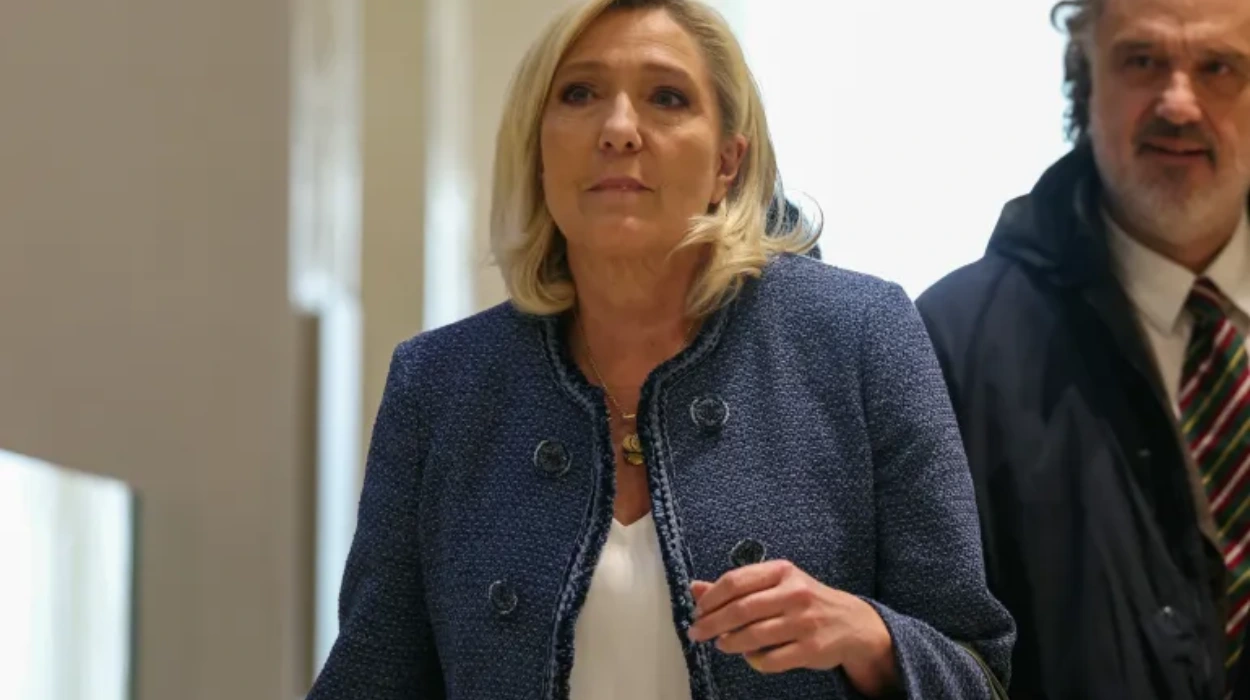 Le retour judiciaire de Marine Le Pen maintient sa candidature de 2027 en vie