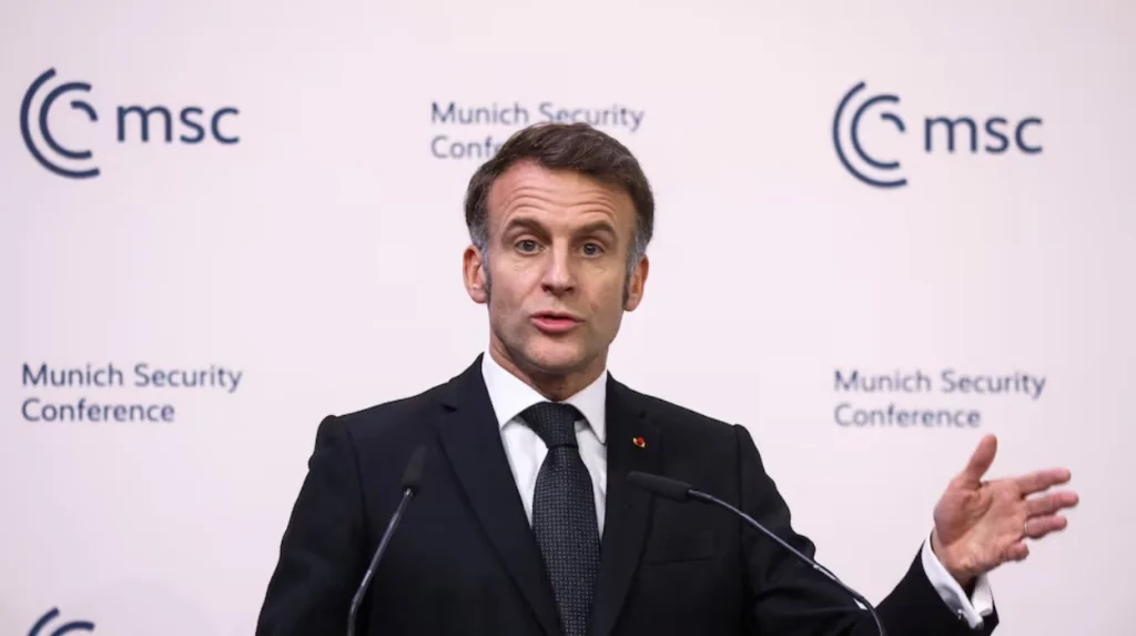 Macron appelle l’Europe à devenir une puissance géopolitique