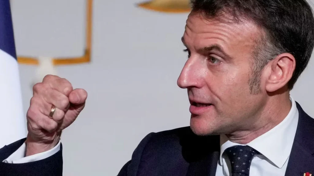 Macron affirme que la défiance des États-Unis envers les normes mondiales pourrait déstabiliser le monde