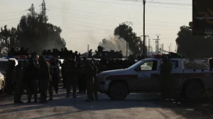 De nouveaux affrontements menacent la trêve entre la Syrie et les FDS, ravivant les craintes liées aux prisons de l’EI