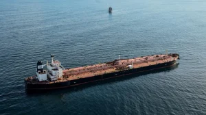 Russian Security Onboard: France's Tanker Intercept Raises Escalation Fears