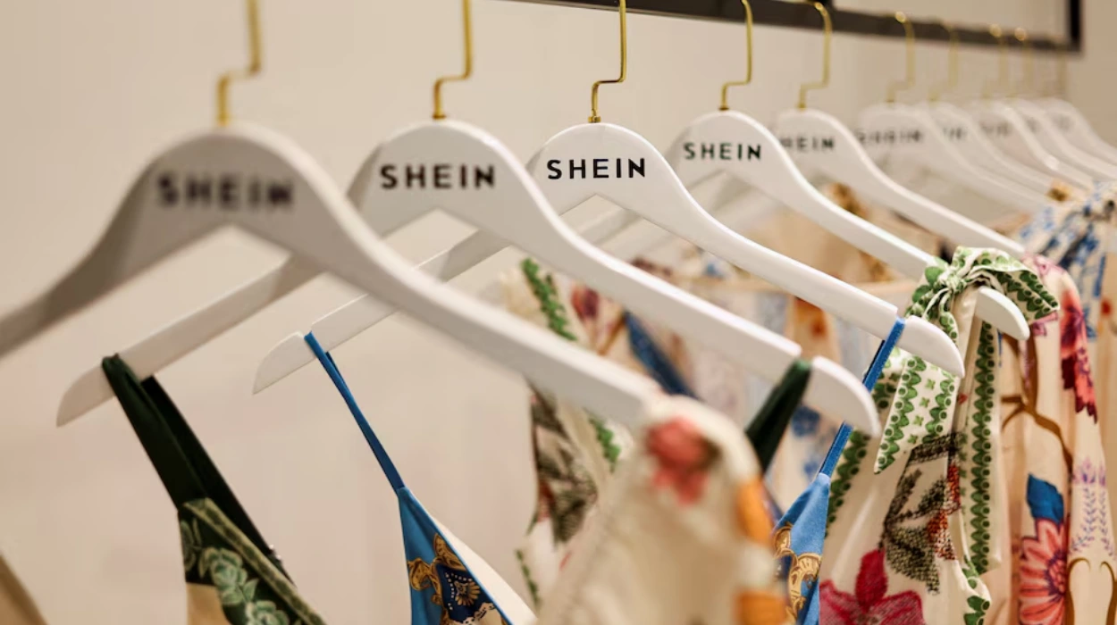 Les droits de douane de l’UE à 3 € frappent Shein, Temu et AliExpress